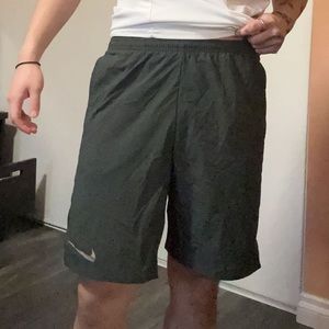 nike men’s small dri-fit athletic shorts